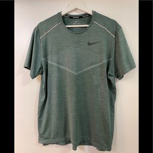 Nike Dry Fit Running shirt